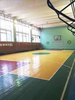 спортивный зал,общей площадью 124,4 кв.м